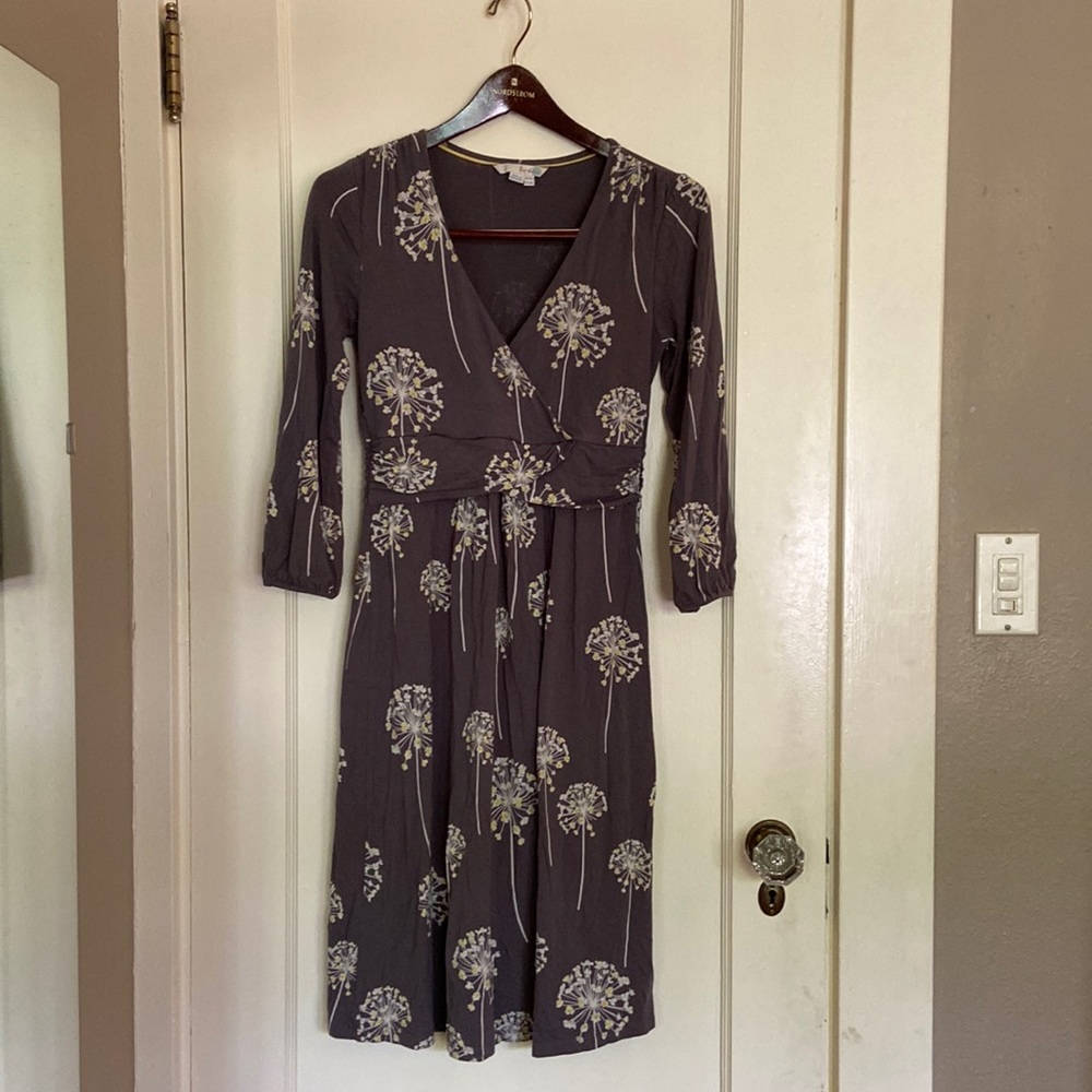 Boden Make-a-Wish Dress, Grey. White flowers; yellow accents.